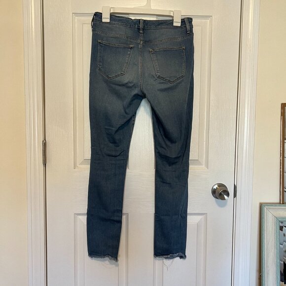 Universal Thread Ripped Mid Rise Skinny - Picture 5 of 6